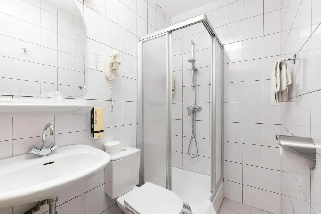 QUADRUPLE BUNK BED Room, Owl Hotel, Amsterdam