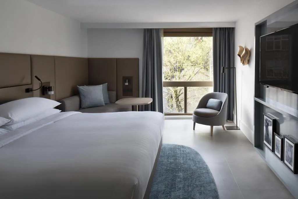 Room, Amsterdam Marriott Hotel, Amsterdam
