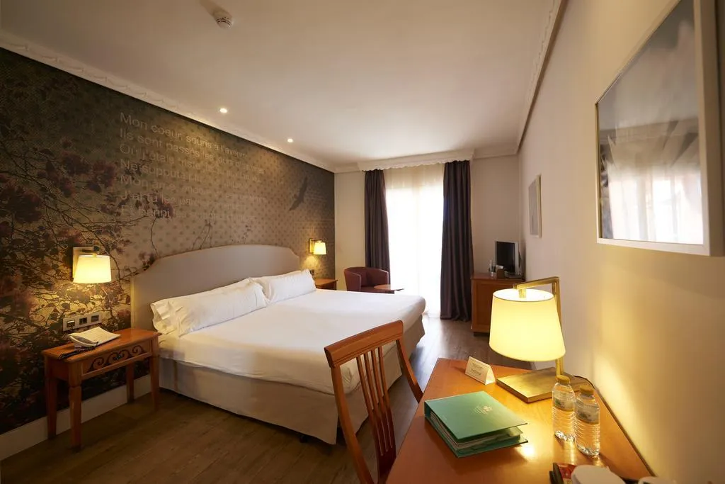 TRIPLE STANDARD Room, Hotel Fénix Torremolinos Adults Only Recommended, Costa Del Sol