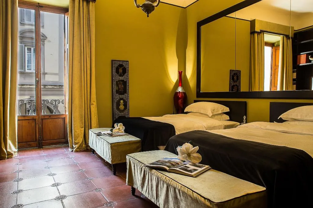 Room, Palazzo Gallery, Florence