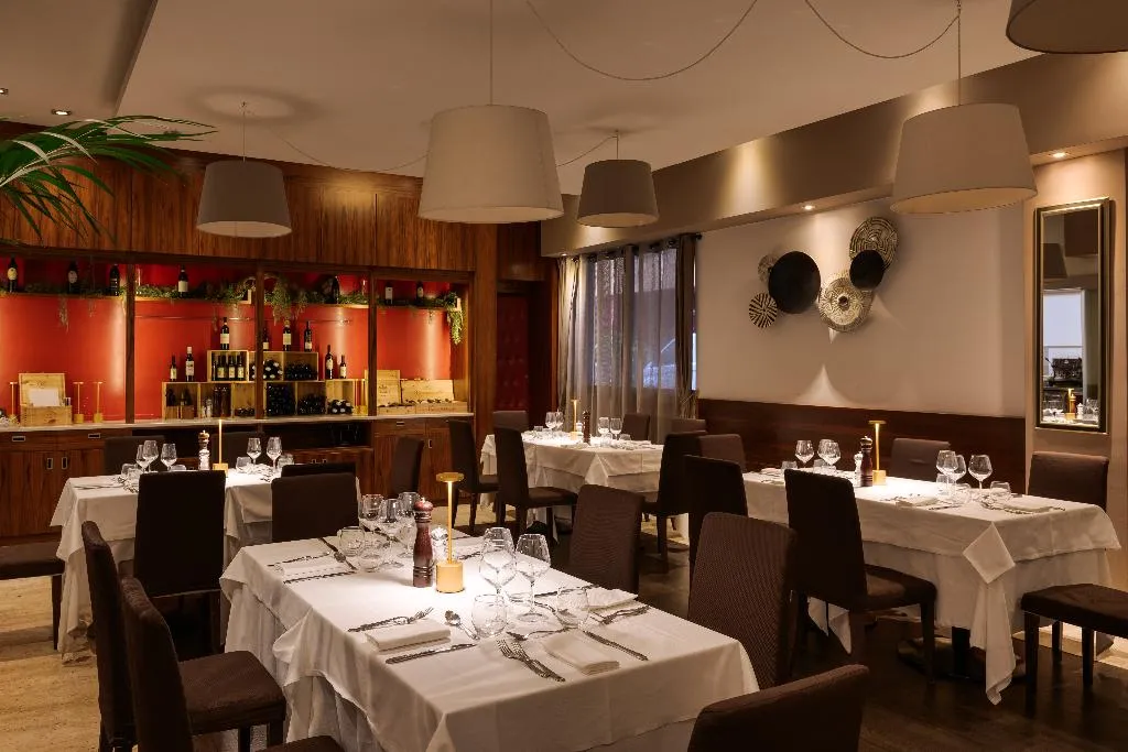 Restaurant, Dei Cavalieri Caserta, Naples
