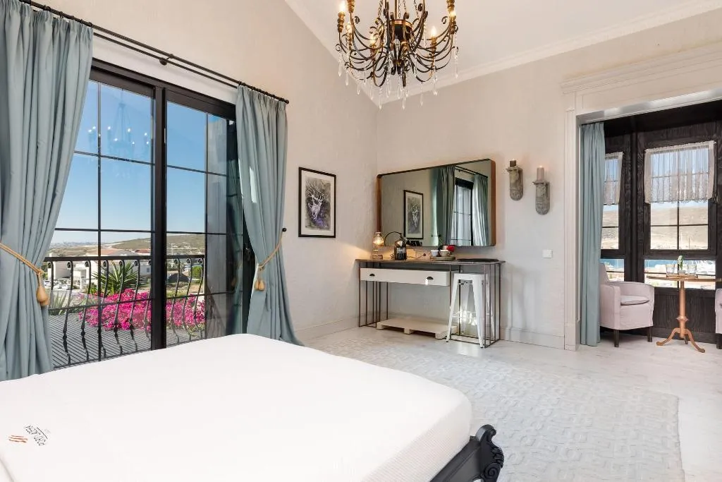 Room, Alacati Port Ladera Hotel - Adults Only, Izmir