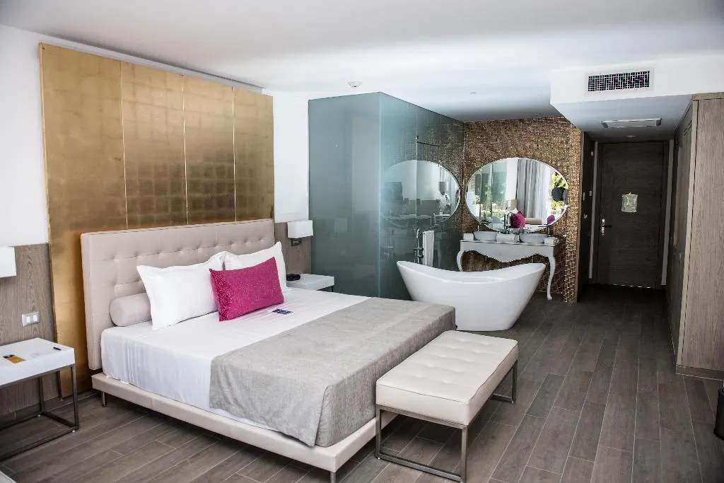 DOUBLE DELUXE Room, Platinum Yucatan Princess, Playa Del Carmen
