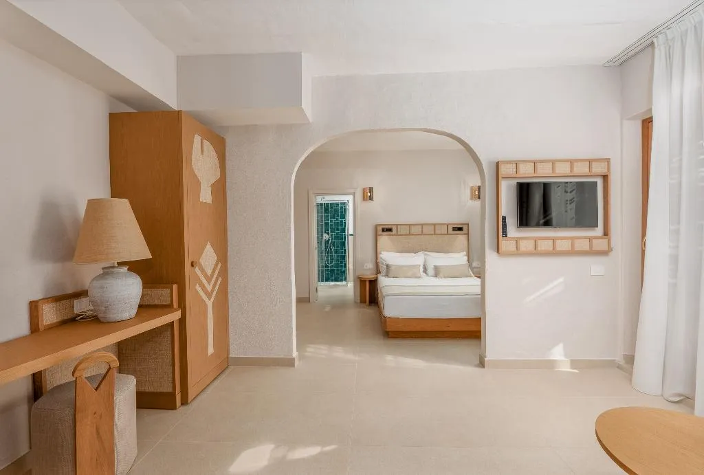 JUNIOR SUITE SUPERIOR GARDEN VIEW Room, Rocce Sarde, Olbia
