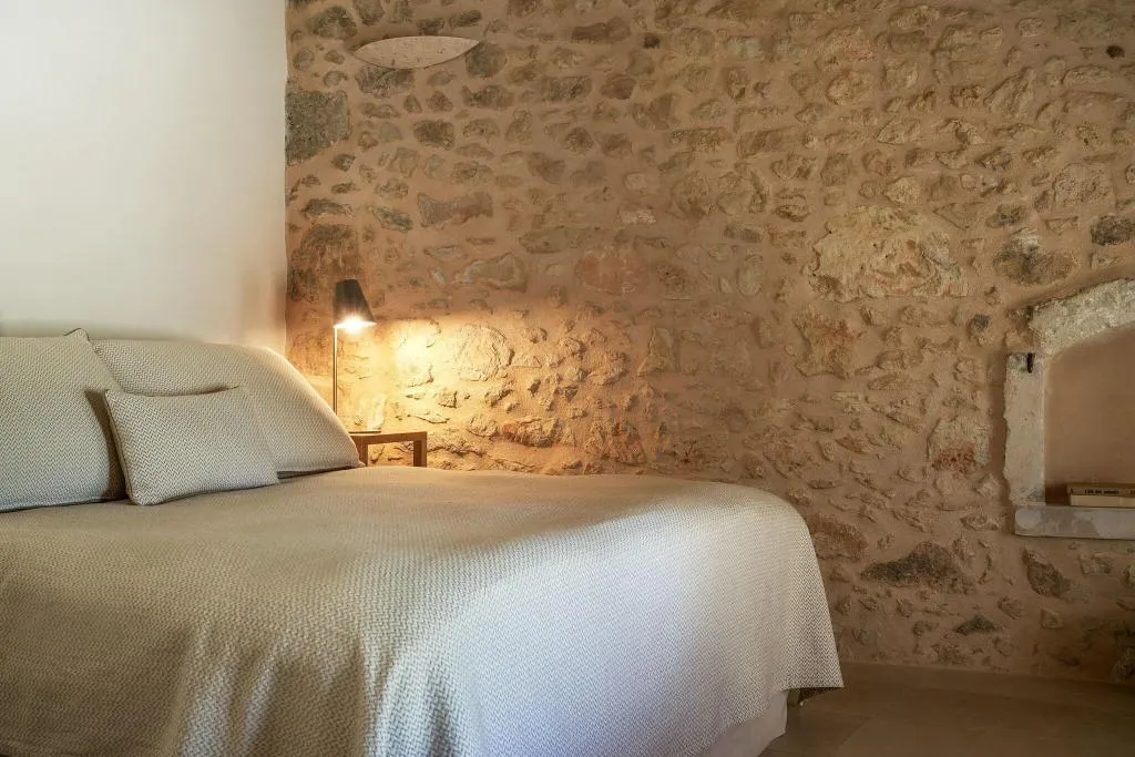 Room, Kapsaliana Village Hotel, Crete