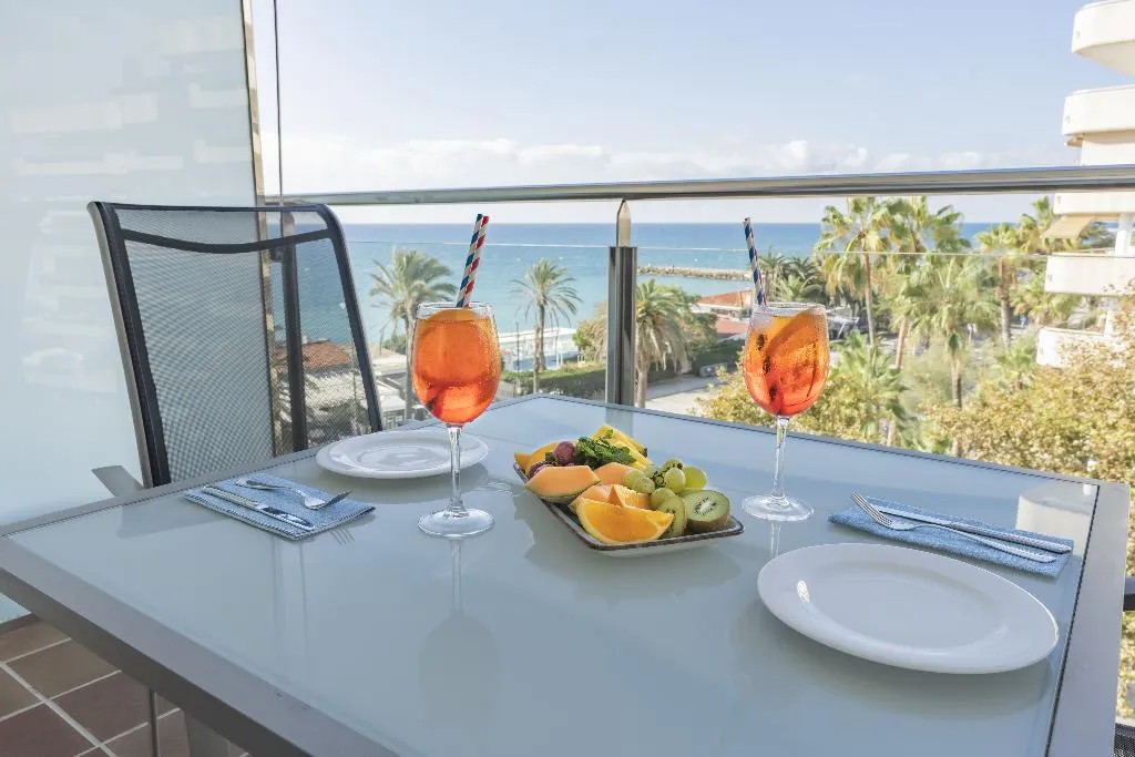 Double or Twin STANDARD Room, Calipolis, Costa Brava