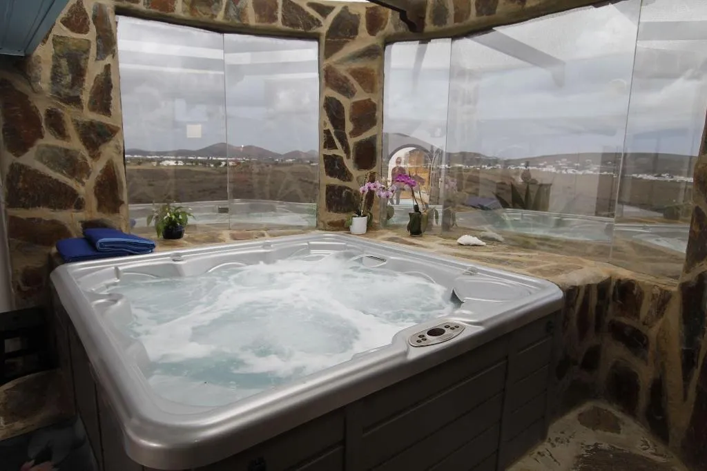 Sports and Entertainment, Casa Natura, Lanzarote