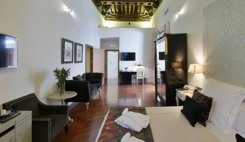 SUITE KING SIZE BED Room, Palacio Pinello, Seville