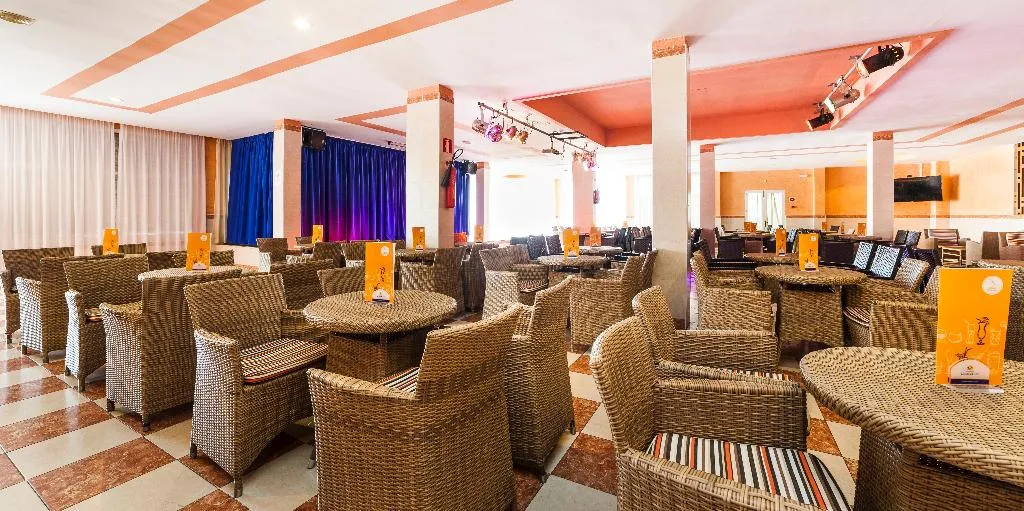 Bar, Globales Samoa, Majorca