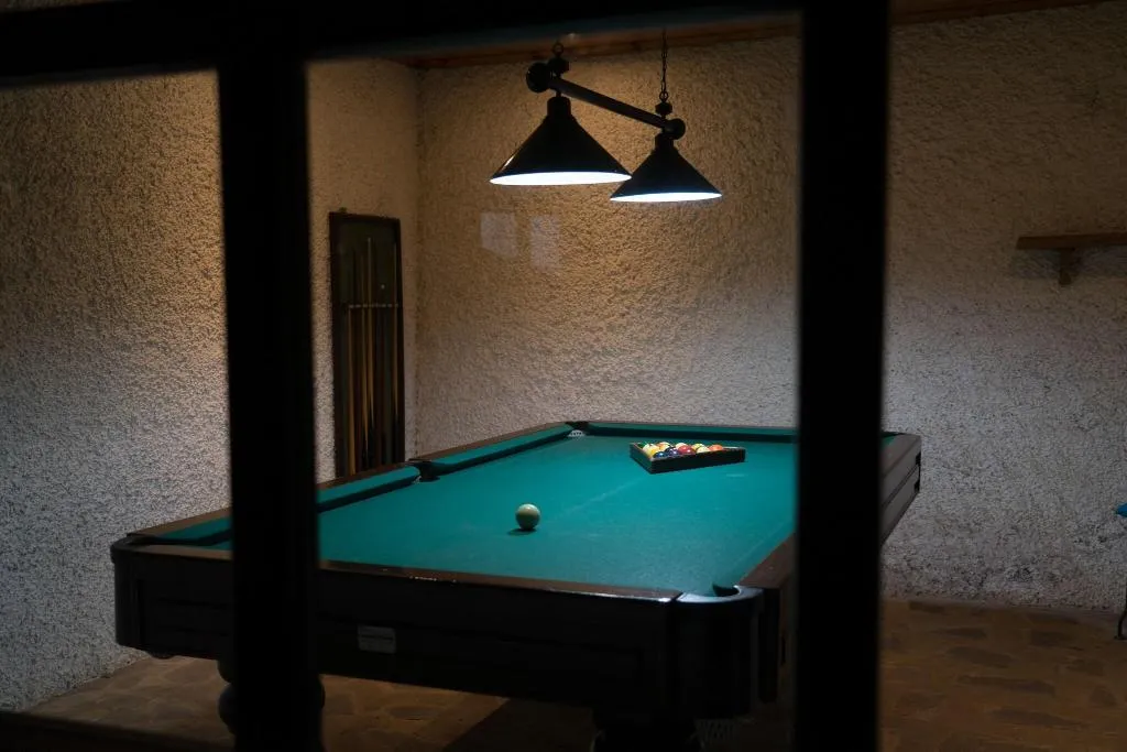 Sports and Entertainment, Casa Das Proteas, Madeira