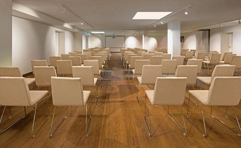 Conferences, Boeira Garden Hotel Porto Gaia, Curio Collection, Porto