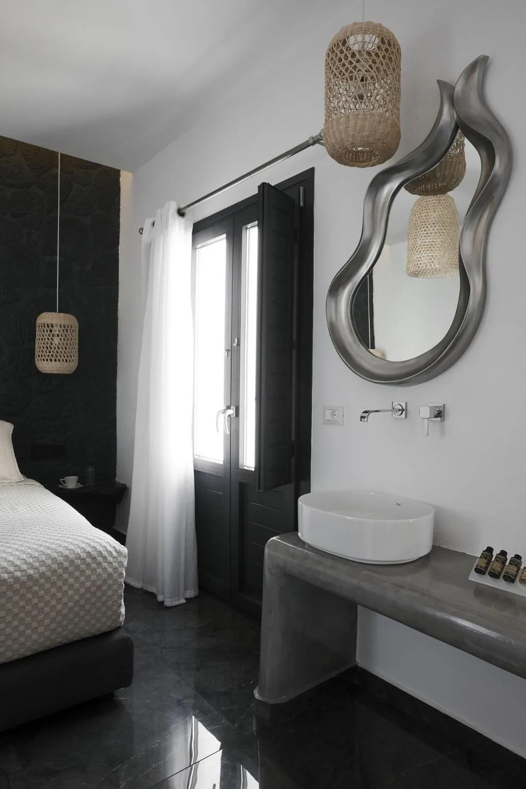 Room, Oia Suites, Santorini