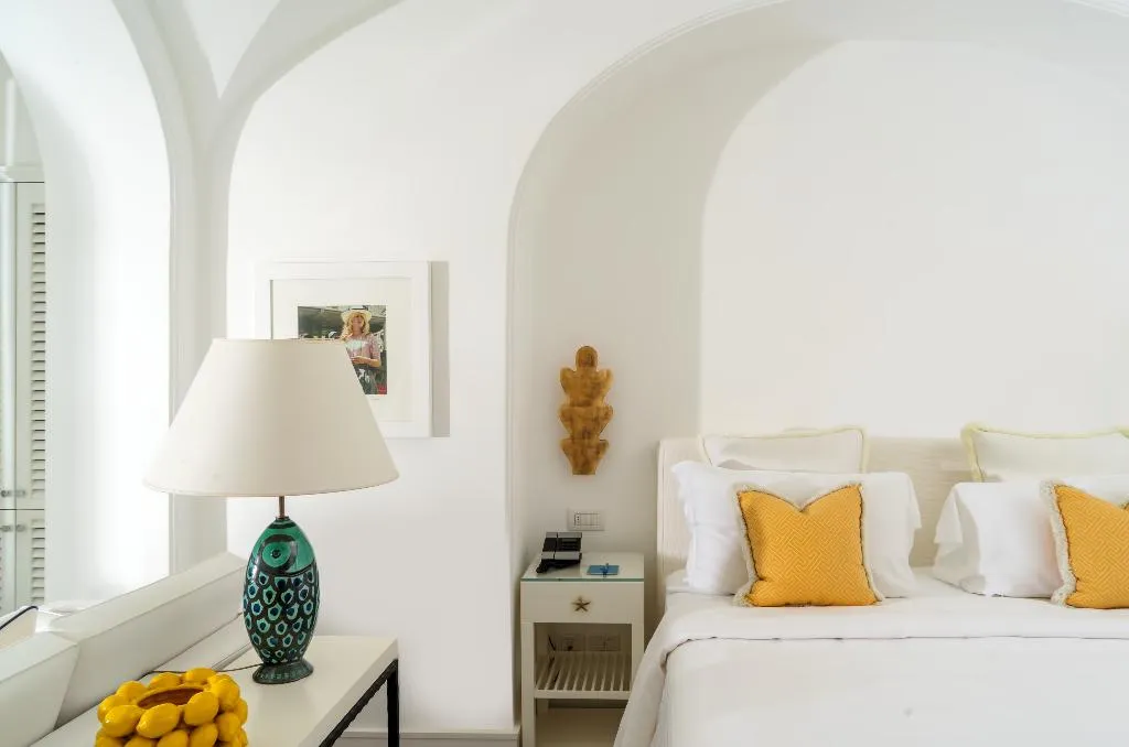 DOUBLE SUPERIOR Room, La Minerva, Naples