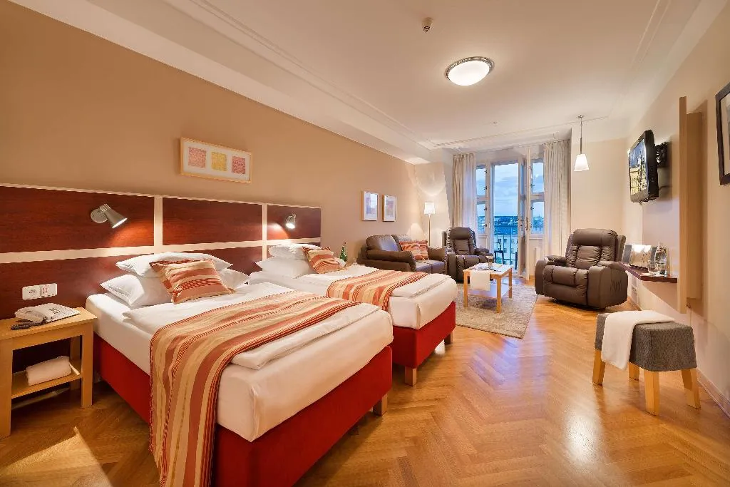 Room, EA Hotel Julis, Prague