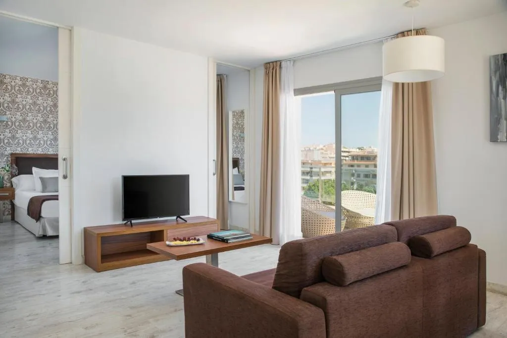 APARTMENT PREMIUM TWO BEDROOMS Room, Portodrach Aparthotel & Suites, Majorca