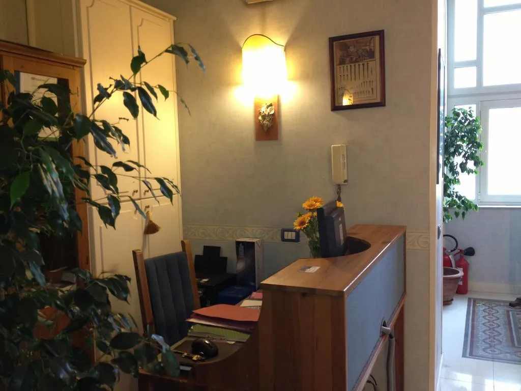 General view, Bonapace B&B Porta Nolana, Naples