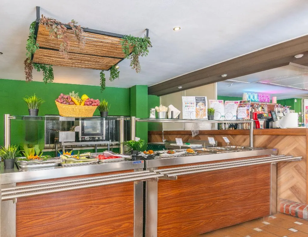 Bar, Hotel Parasol by Dorobe, Costa Del Sol