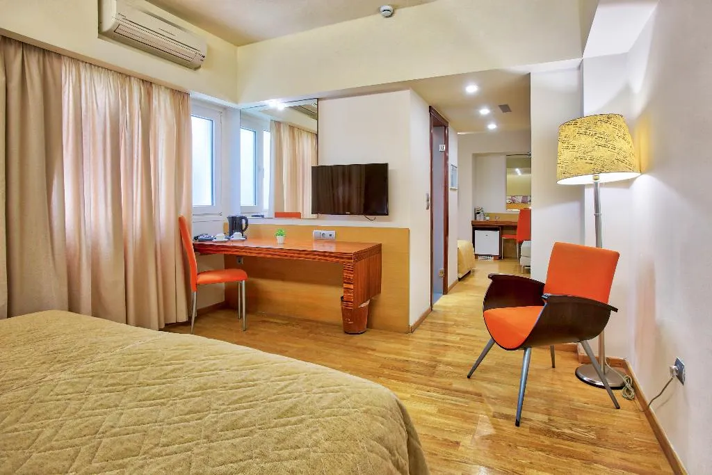 FAMILY ROOM STANDARD Room, Capsis Astoria Heraklion, Crete