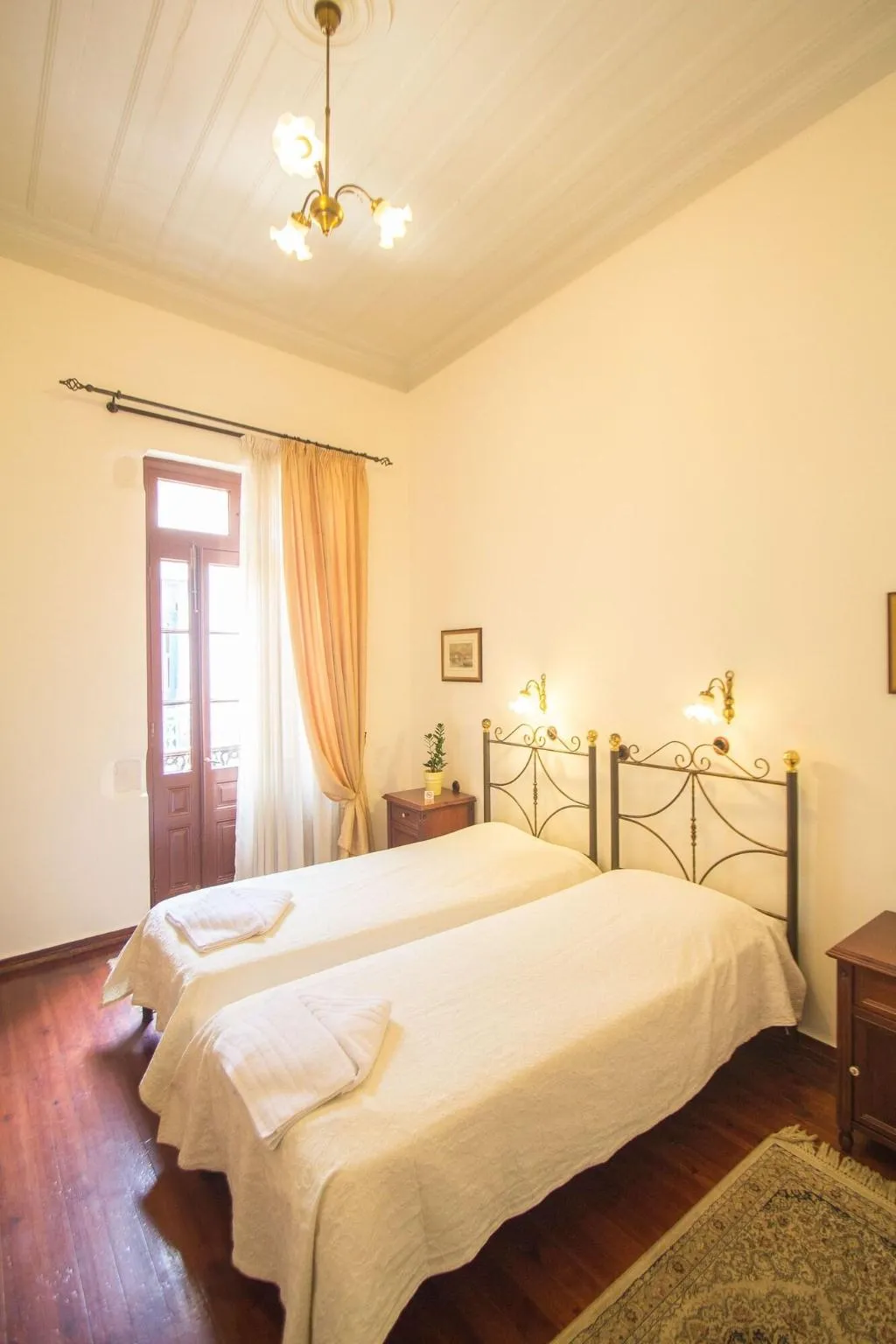 Room, Vilelmine, Crete