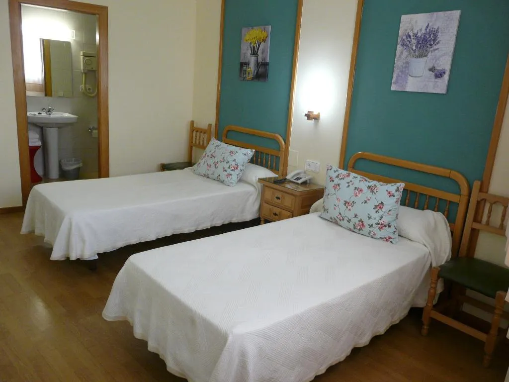 Double or Twin STANDARD Room, Nice, Costa Brava