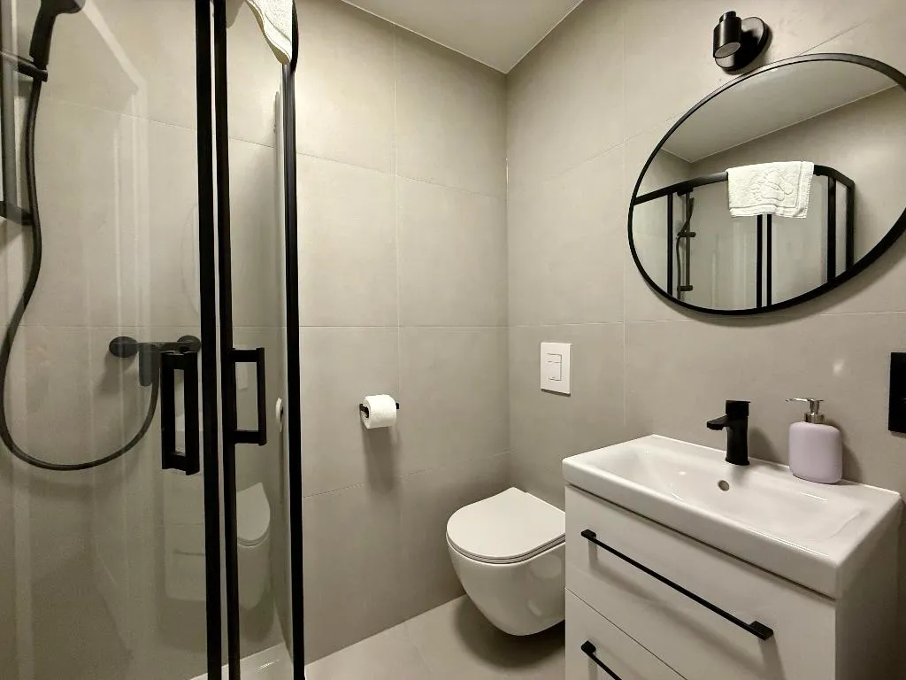 QUADRUPLE CITY VIEW TWO BEDS Room, Milla Apartments, Krakow