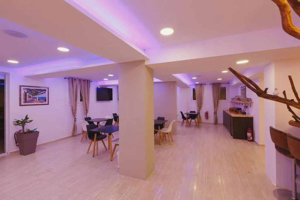 Bar, Stellatos House, Kalamata