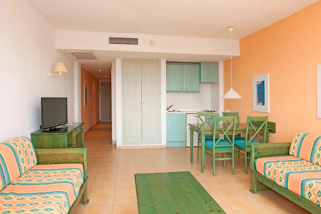 APARTMENT STANDARD Room, Iberostar Waves Ciudad Blanca, Majorca