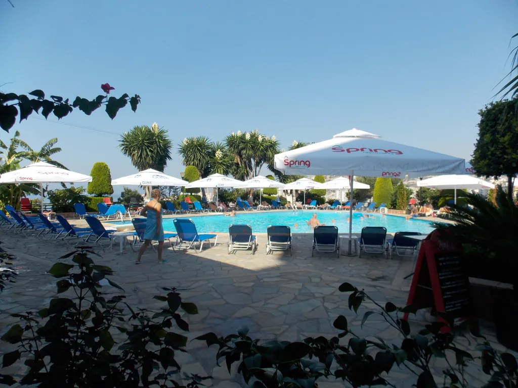 Pool, Mediterrane, Southern Albania