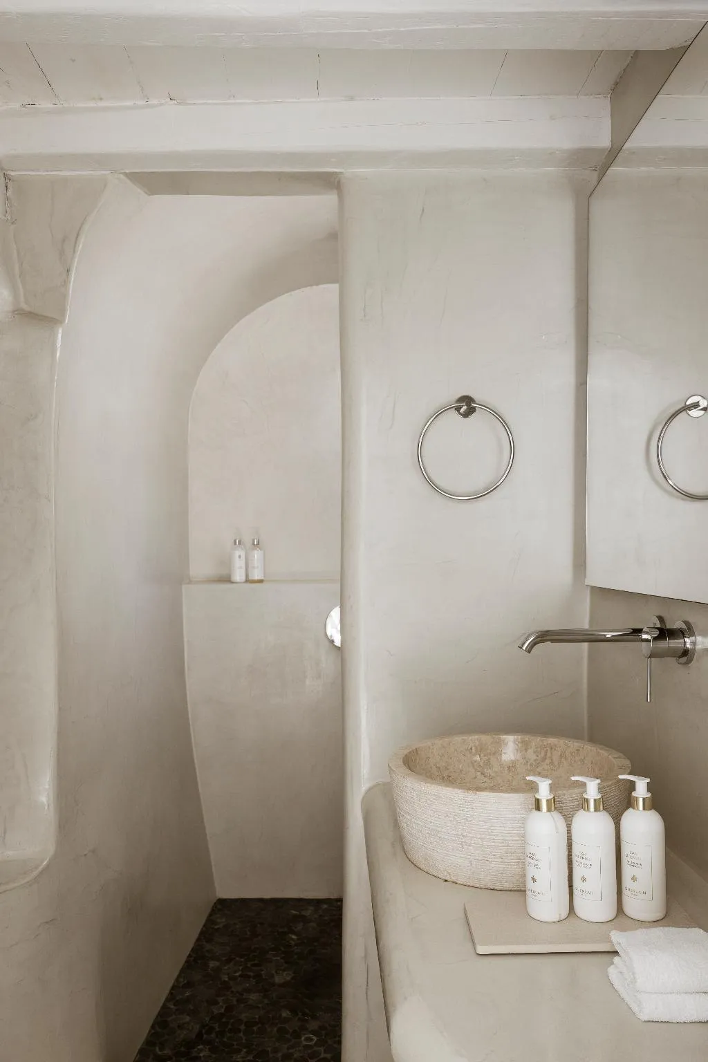 DOUBLE DELUXE Room, Aqua Luxury Suites, Santorini
