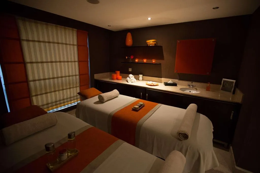 Sports and Entertainment, Radisson Blu Cairo Heliopolis, Cairo