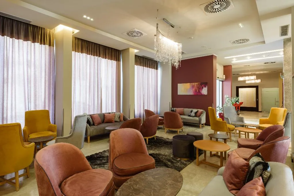 Lobby, Park, Kalamata
