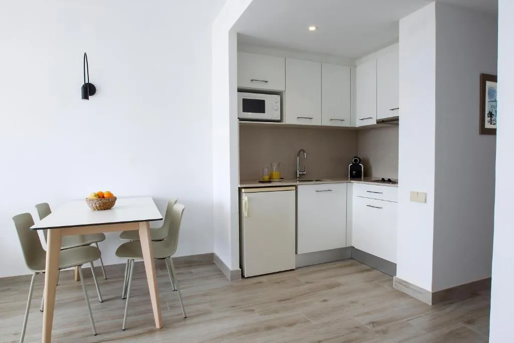 APARTMENT TWO BEDROOMS Room, Cye Holiday Centre, Costa Dorada