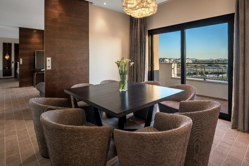 SUITE STANDARD Room, DoubleTree by Hilton La Torre Golf Resort & Spa, Costa Blanca