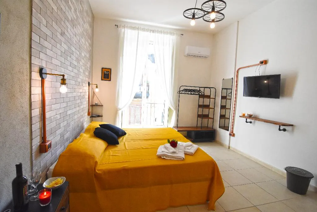 Double or Twin DELUXE Room, Napoli Cityscape, Naples