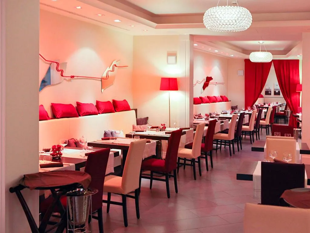 Restaurant, Palazzo Caracciolo Naples, Naples