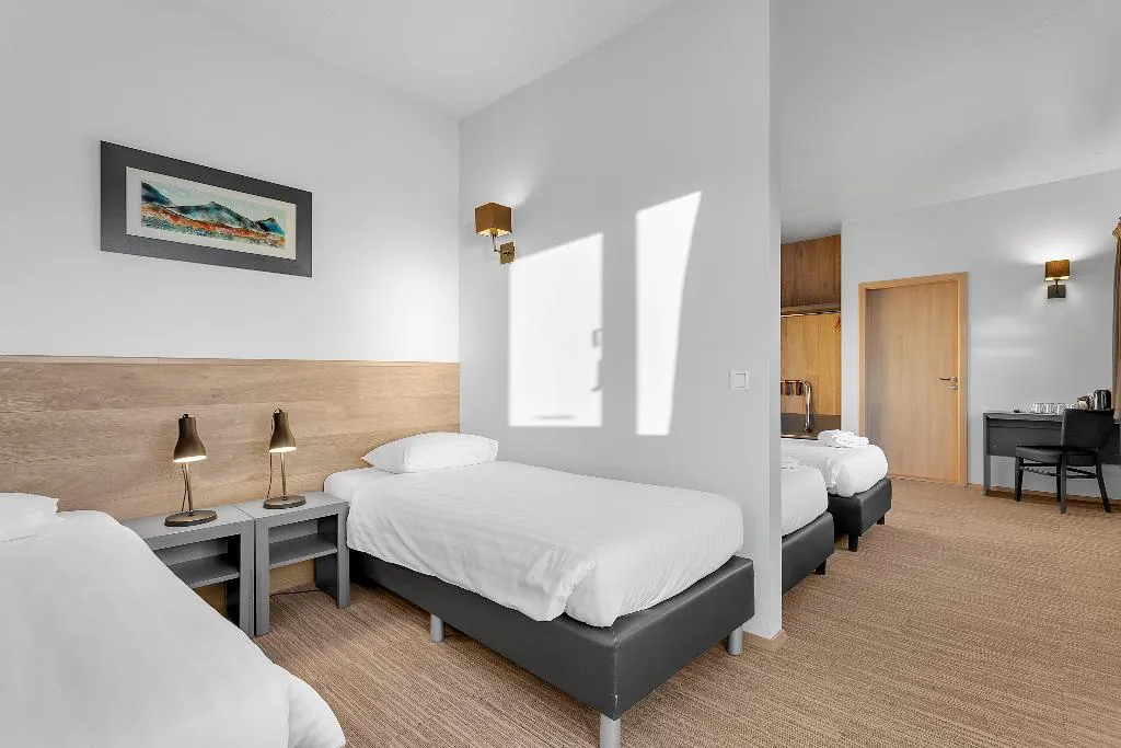 QUADRUPLE STANDARD Room, Hotel Vellir, Reykjavik