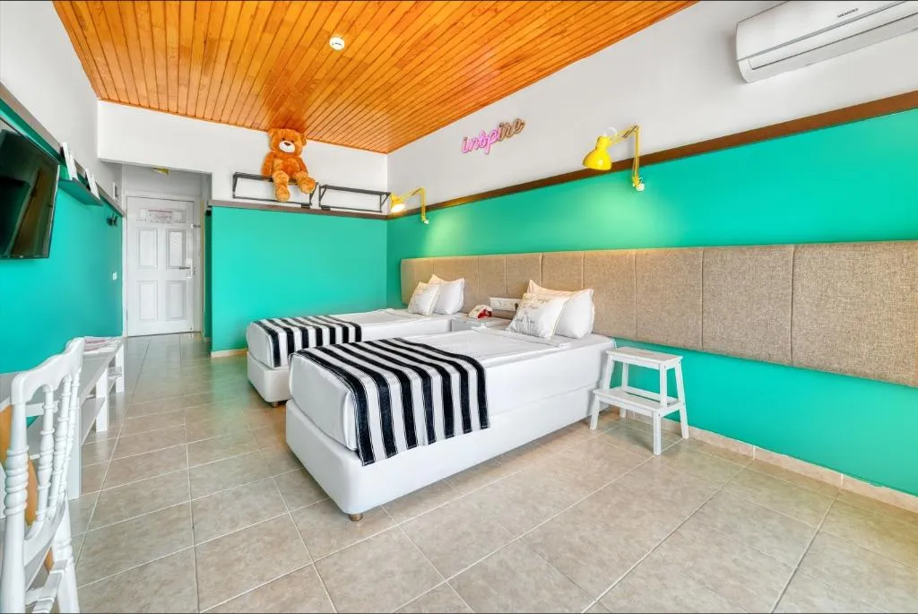 TRIPLE ONE BED Room, Anjeliq Downtown Hotel, Antalya