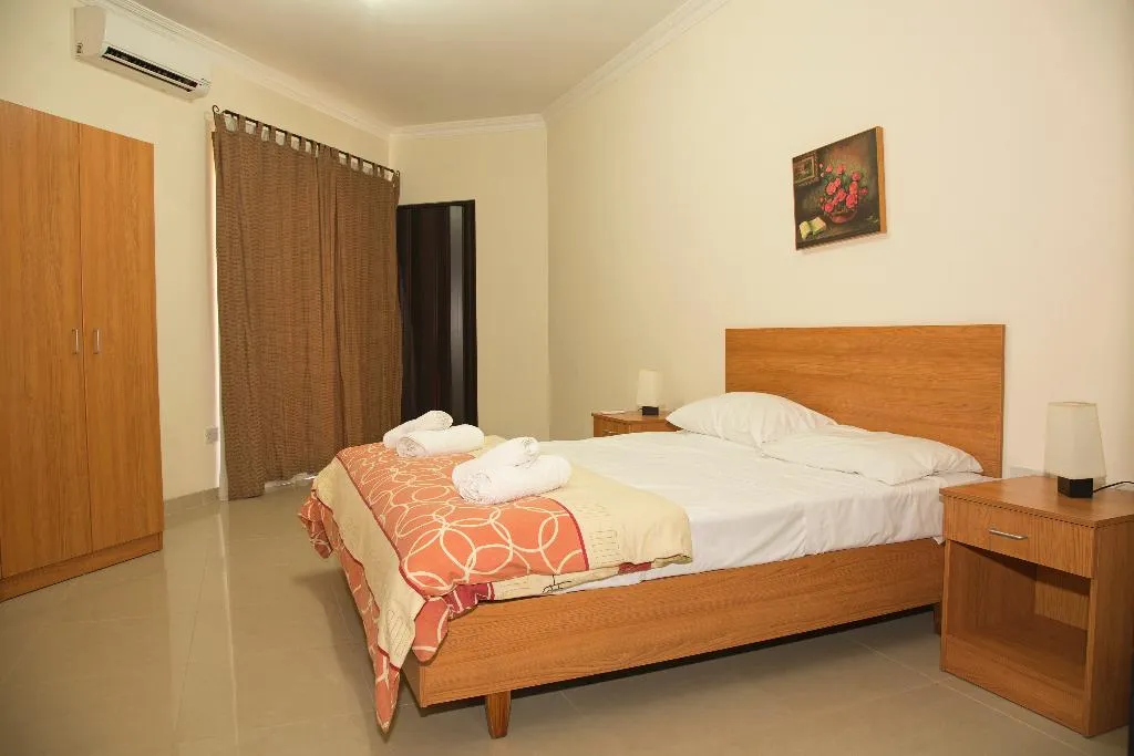 Room, Belmont Court Apartments, Malta