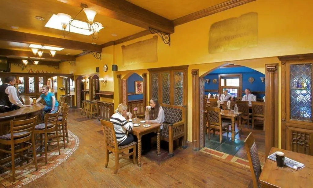 Restaurant, Hamlet Court Hotel, Dublin
