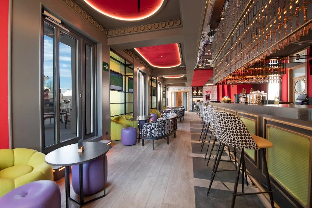 Bar, Pestana CR7 Gran Via, Madrid