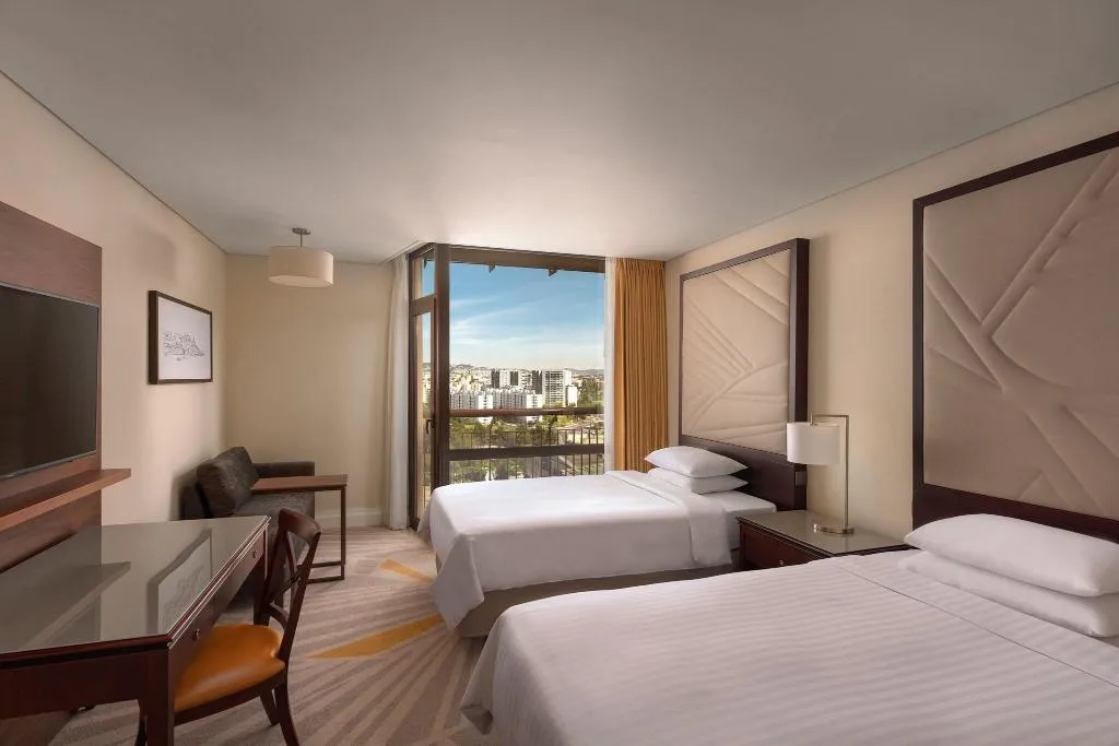 TWIN EXECUTIVE Room, Marriott Hotel Lisbon, Lisbon