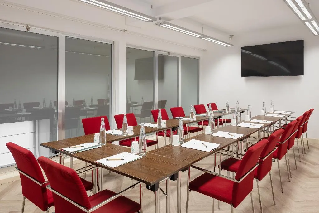 Conferences, UNA HOTELS Napoli, Naples
