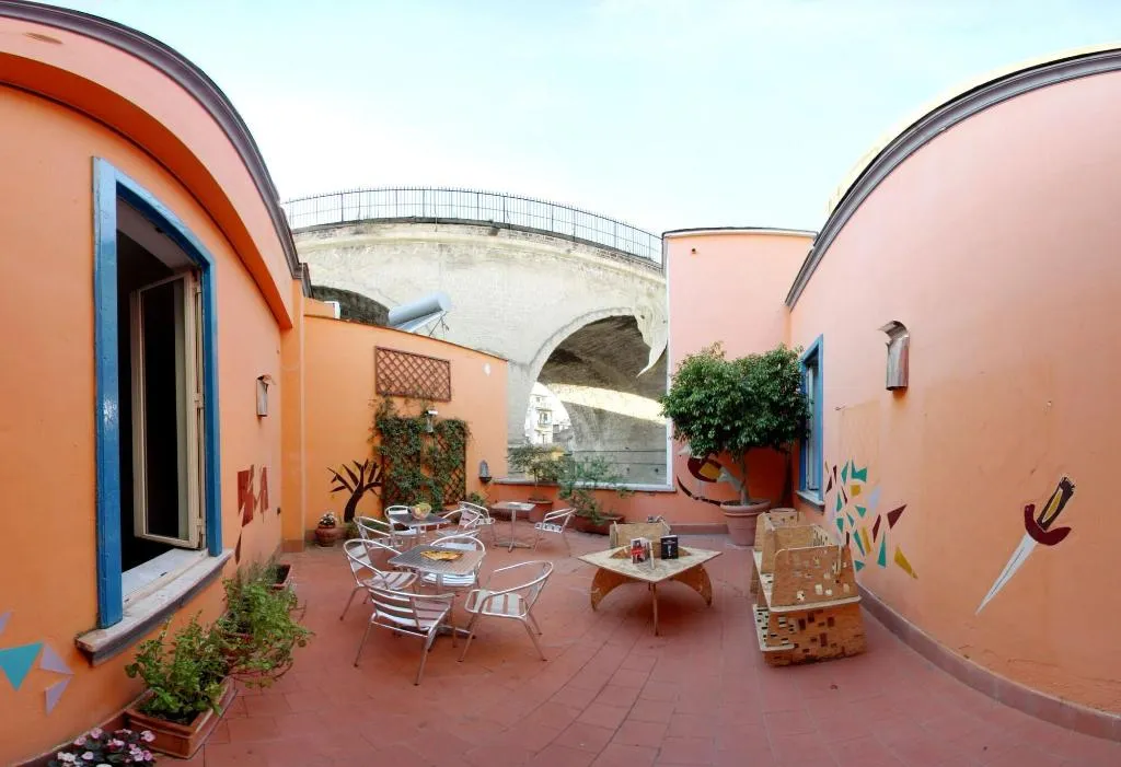 General view, Casa Del Monacone, Naples