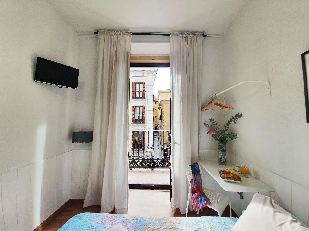 TWIN STANDARD Room, Hostal Alicante, Madrid