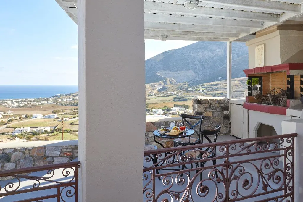 General view, Nano Suites, Santorini