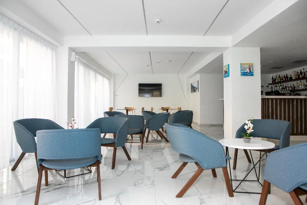 Bar, Best Western Plus Larco Hotel, Cyprus