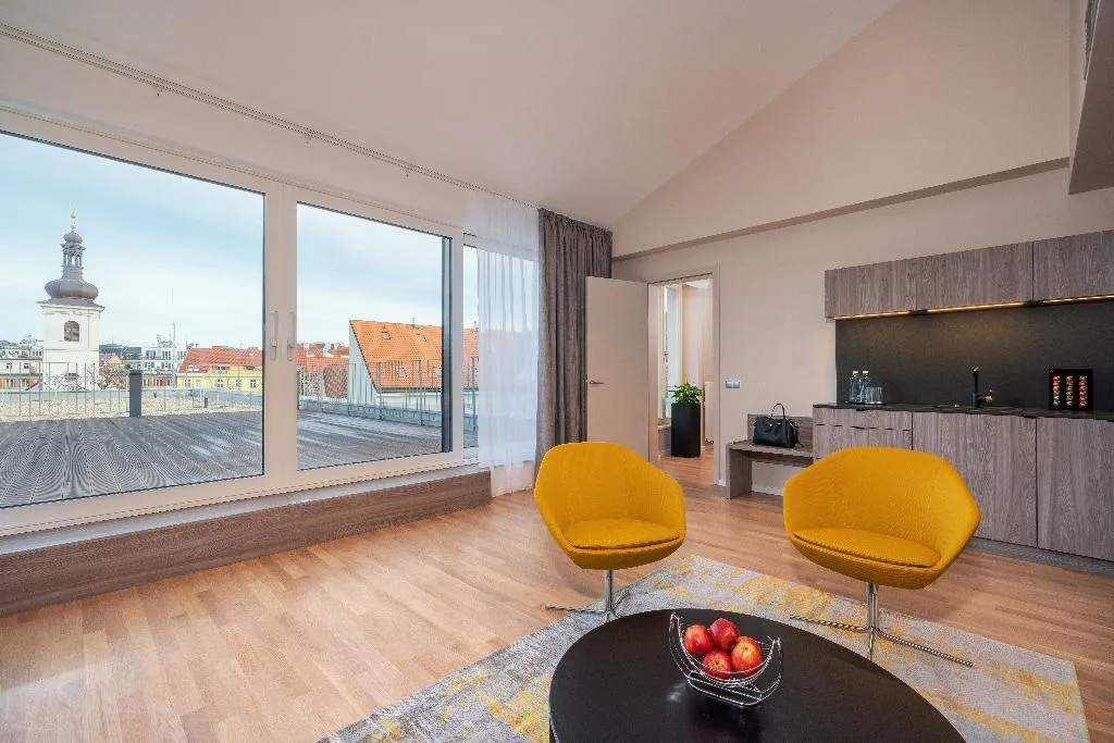 APARTMENT DELUXE WITH TERRACE Room, Hotel CUBE, Prague
