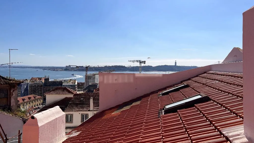 Double or Twin ONE BEDROOM ONE BATHROOM Room, Monte Belvedere Hotel By Shiadu, Lisbon