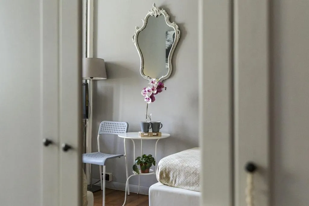 Room, Dulcis In Fundo, Rome