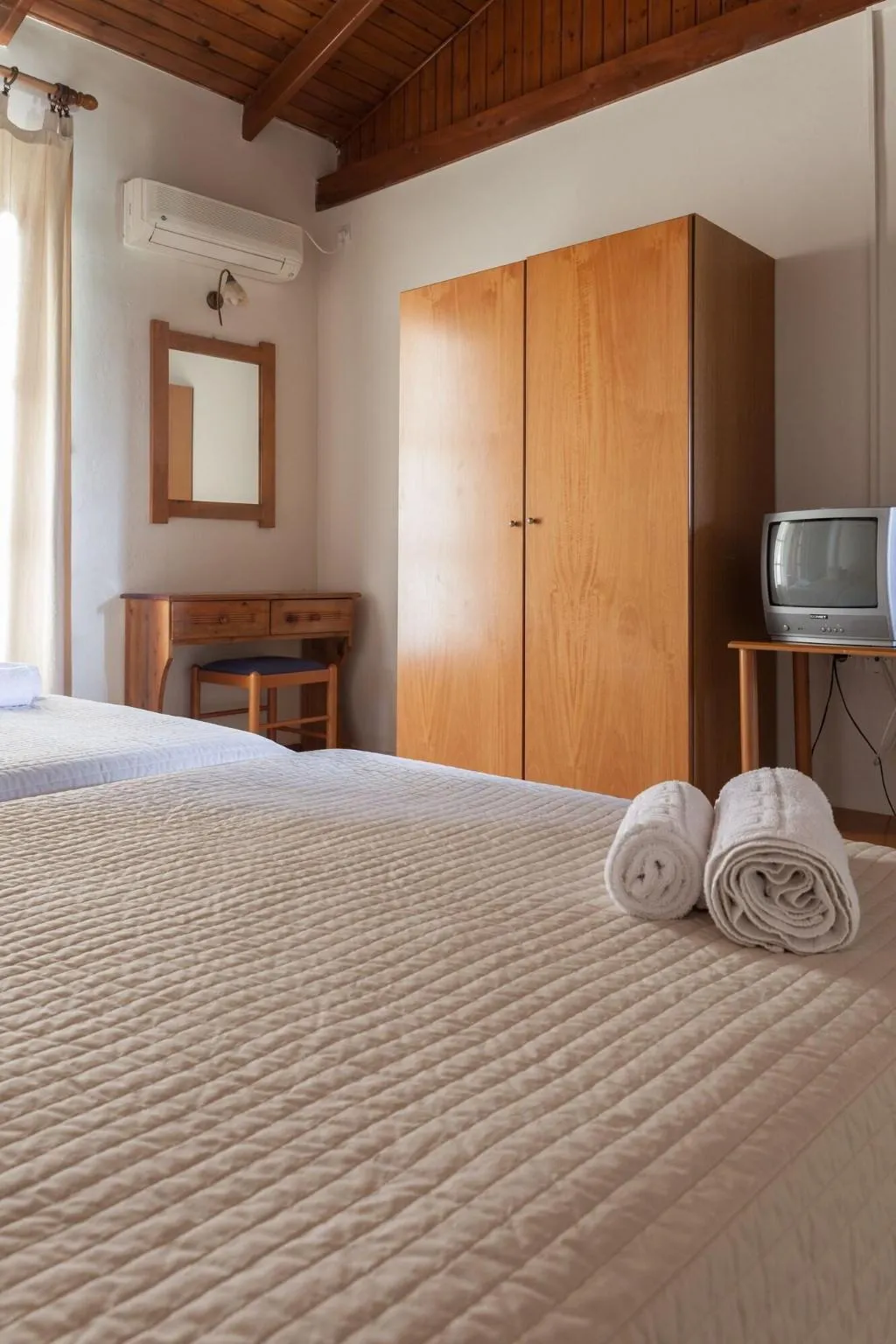 Room, Korfiatis Apartments, Zante